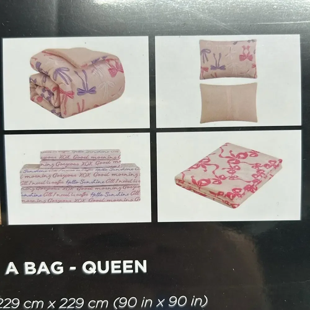 Betsey Johnson Comforter 8 Piece Set Sheets Throw Queen Pink Bows & Ribbons NEW